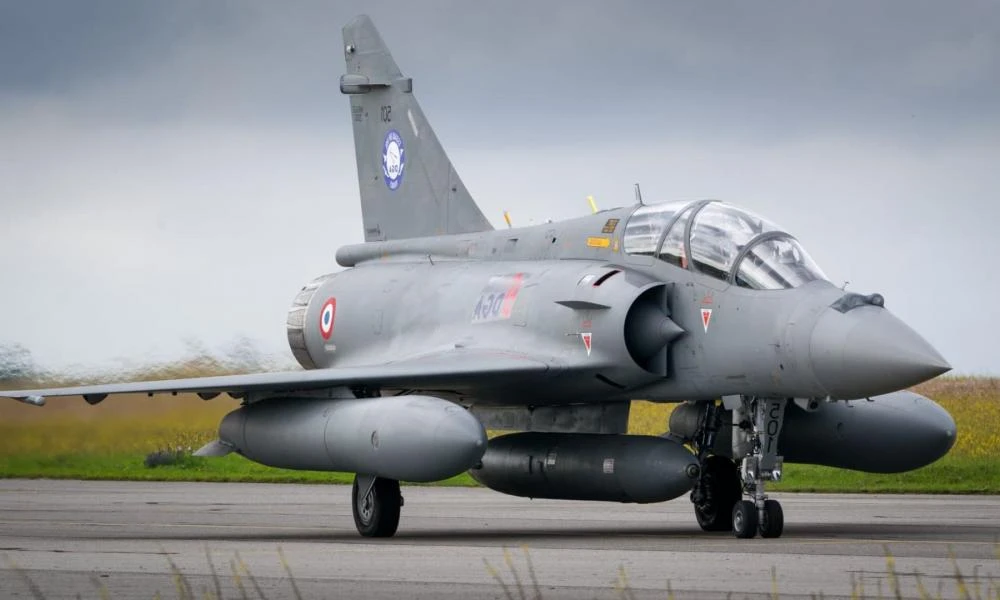 Η Ελλάδα θα παραδώσει 24 μαχητικά Mirage 2000 στην Ουκρανία υποστηρίζουν ινδικά ΜΜΕ